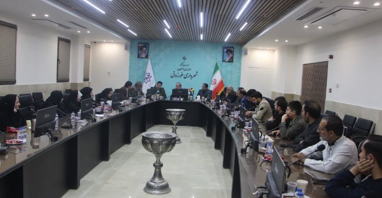 مطالبات خبرنگاران پیگیری شود